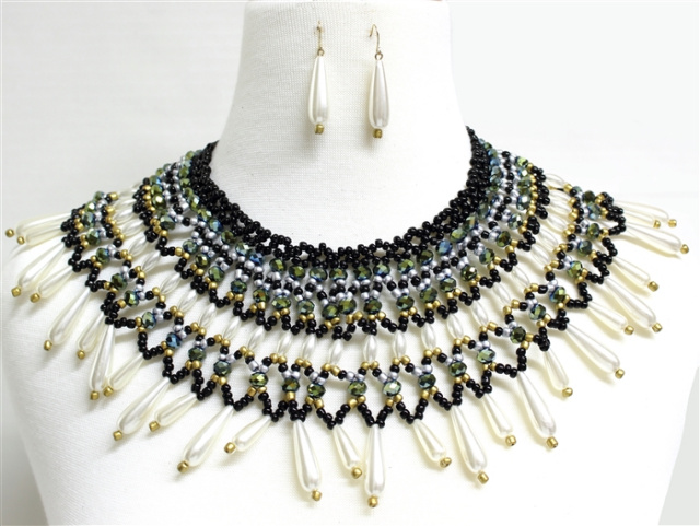 Beaded Trial Necklace Set